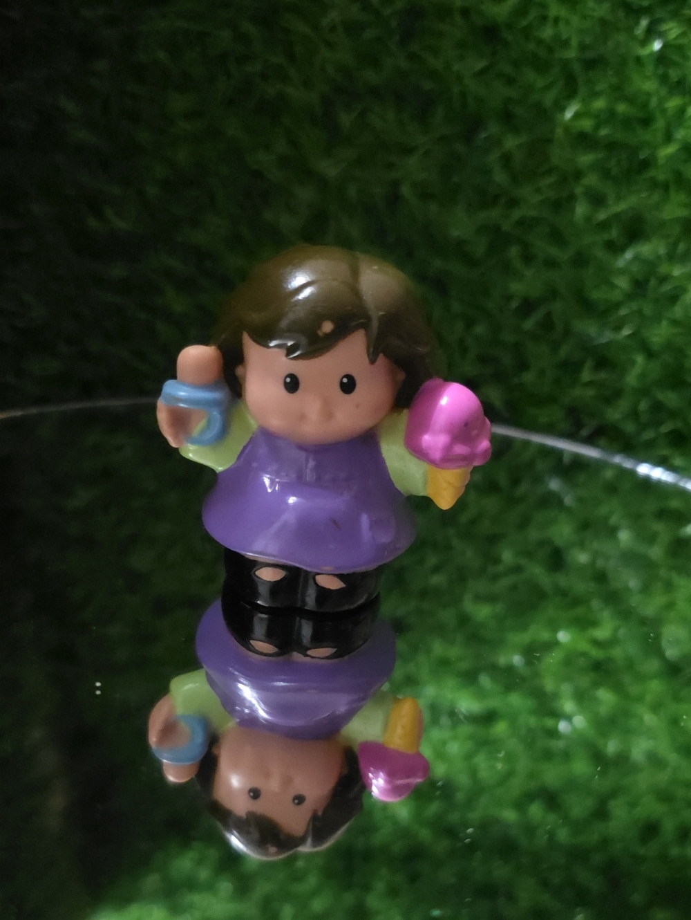 Fisher Price Little People Toddler Girl Baby Pacifier Ice Cream Happy Home 2008